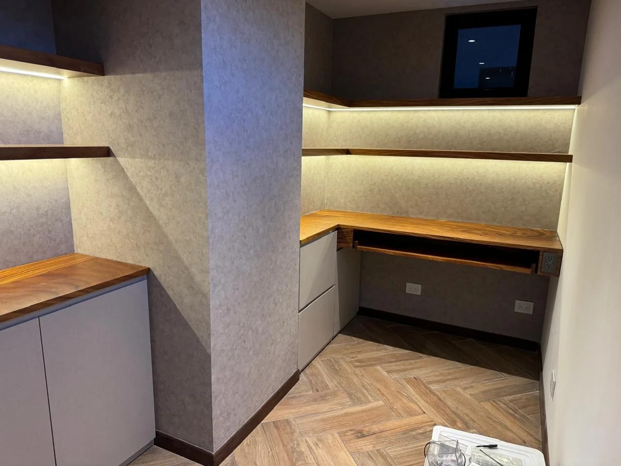 Apartamento grande Naori Zona 10 VENTA — Apartamento en Venta en Naori, Zona 10, Guatemala, Ciudad — foto 10 de 14