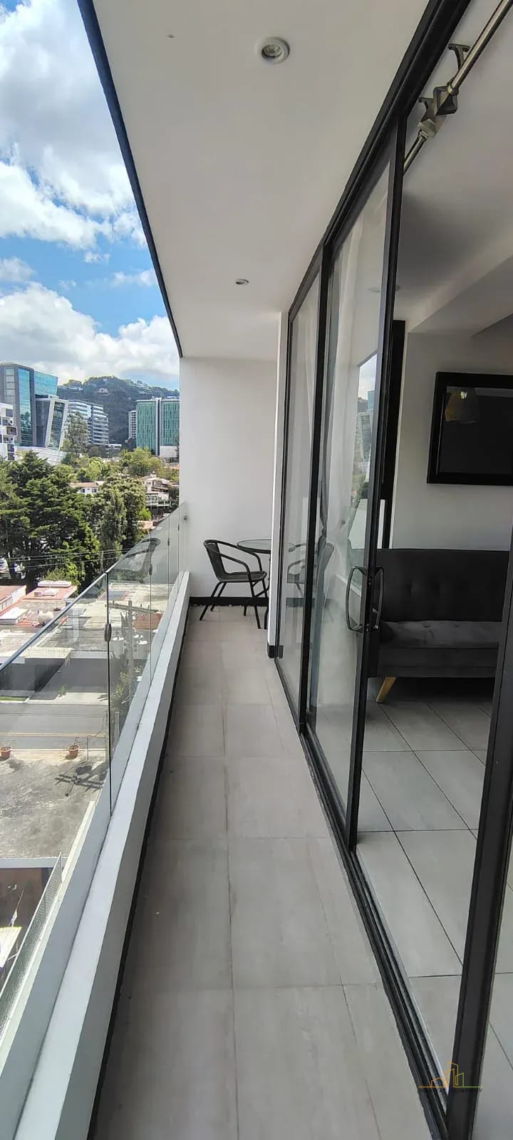 Lindo Apartamento en Venta Edificio Morea Zona 15 VHII- Amueblado completo y línea blanca — Apartamento en Venta en Morea, Zona 15, Guatemala, Ciudad — foto 11 de 13