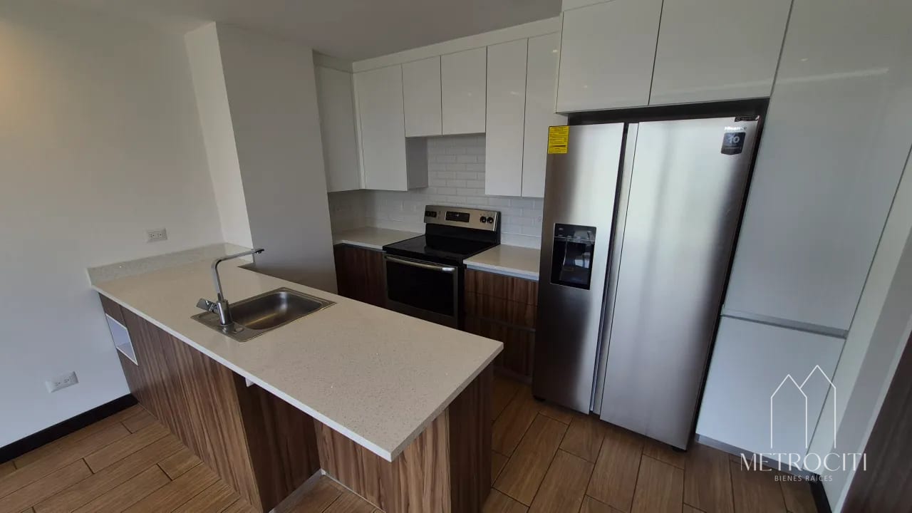 Se renta apartamento moderno en zona 15 VHI — Apartamento en Alquiler en Zona 15, Guatemala, Ciudad — foto 2 de 6