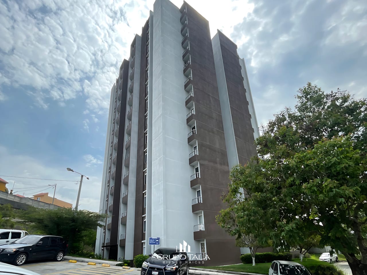 Encantador Apartamento en Renta zona 17 🏢. — Apartamento en Alquiler en Casa Florentina, Zona 17, Guatemala, Ciudad — foto 1 de 5