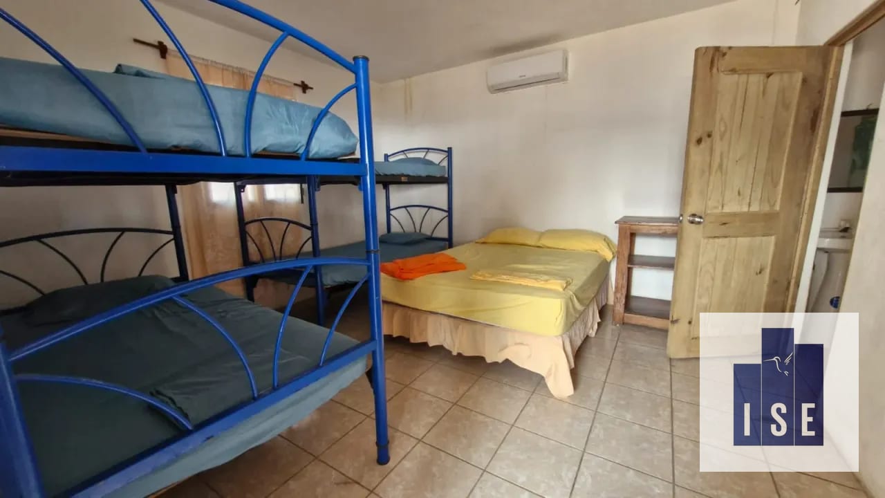 Casa de playa frente al mar en venta — Casa vacacional en Venta en Monterrico, Santa Rosa — foto 5 de 8