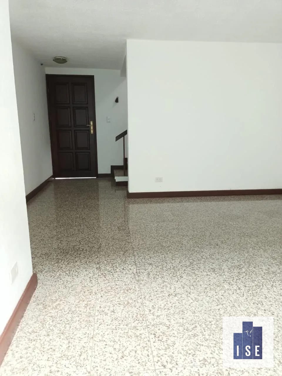 Casa en Alquiler Z.10 dentro de condominio — Casa en Alquiler en Zona 10, Guatemala, Ciudad — foto 6 de 10