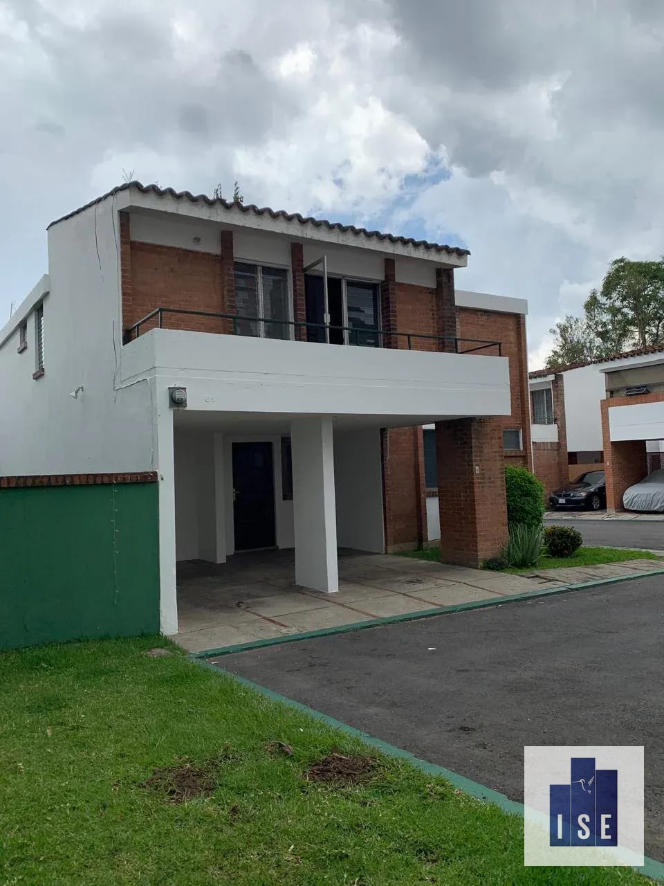 Casa en Alquiler Z.10 dentro de condominio — Casa en Alquiler en Zona 10, Guatemala, Ciudad — foto 1 de 10