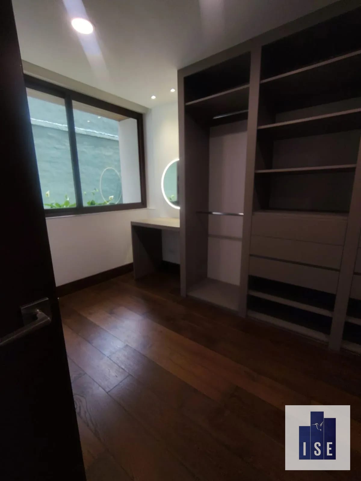 Apartamento en Alquiler Ápice I Z.15 — Apartamento en Alquiler en Ápice, Zona 15, Guatemala, Ciudad — foto 2 de 14
