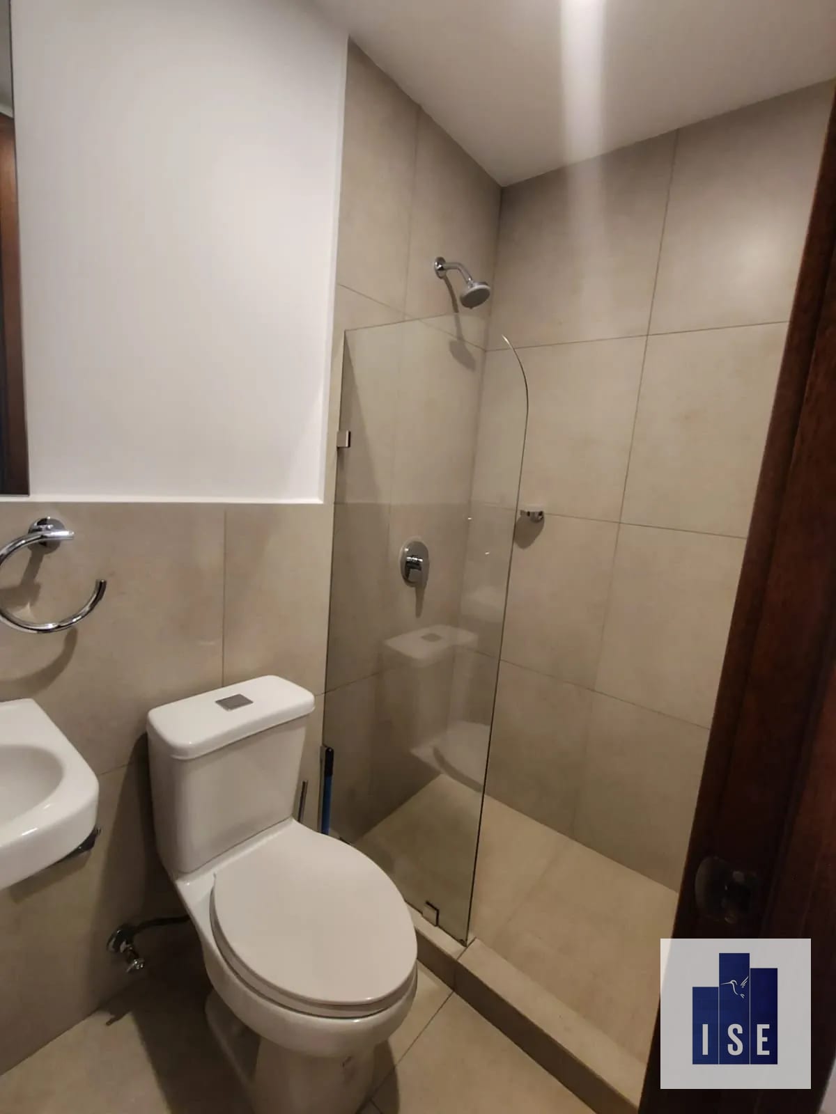 Apartamento en Alquiler Ápice I Z.15 — Apartamento en Alquiler en Ápice, Zona 15, Guatemala, Ciudad — foto 8 de 14