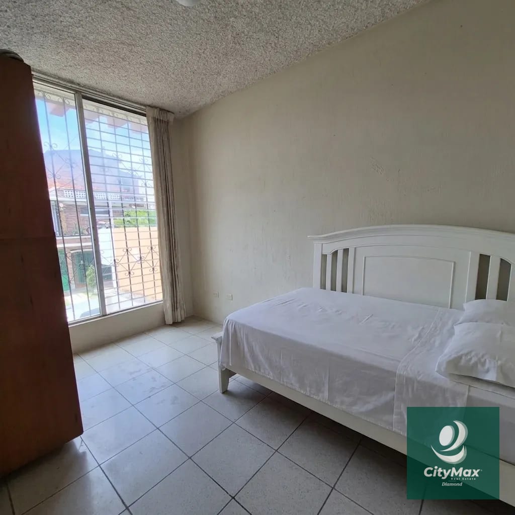Casa en venta en Bosques de San Nicolás zona 4 Mixco — Casa en Venta en Bosques de San Nicolás, Zona 4 Mixco, Guatemala, Ciudad — foto 14 de 17