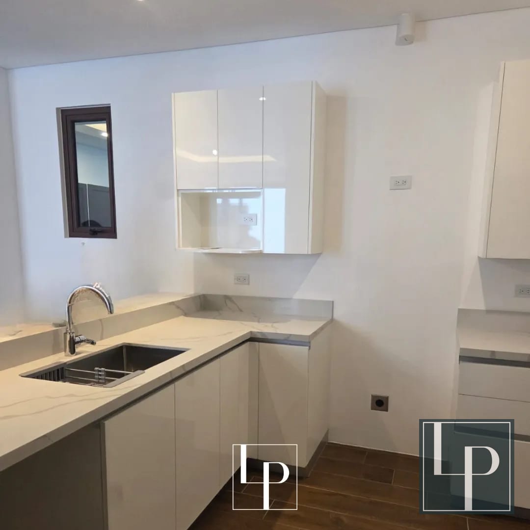Apartamento en Venta en Lirios 4 de Cayalá — Apartamento en Venta en Ciudad Cayalá, Zona 16, Guatemala, Ciudad — foto 2 de 9
