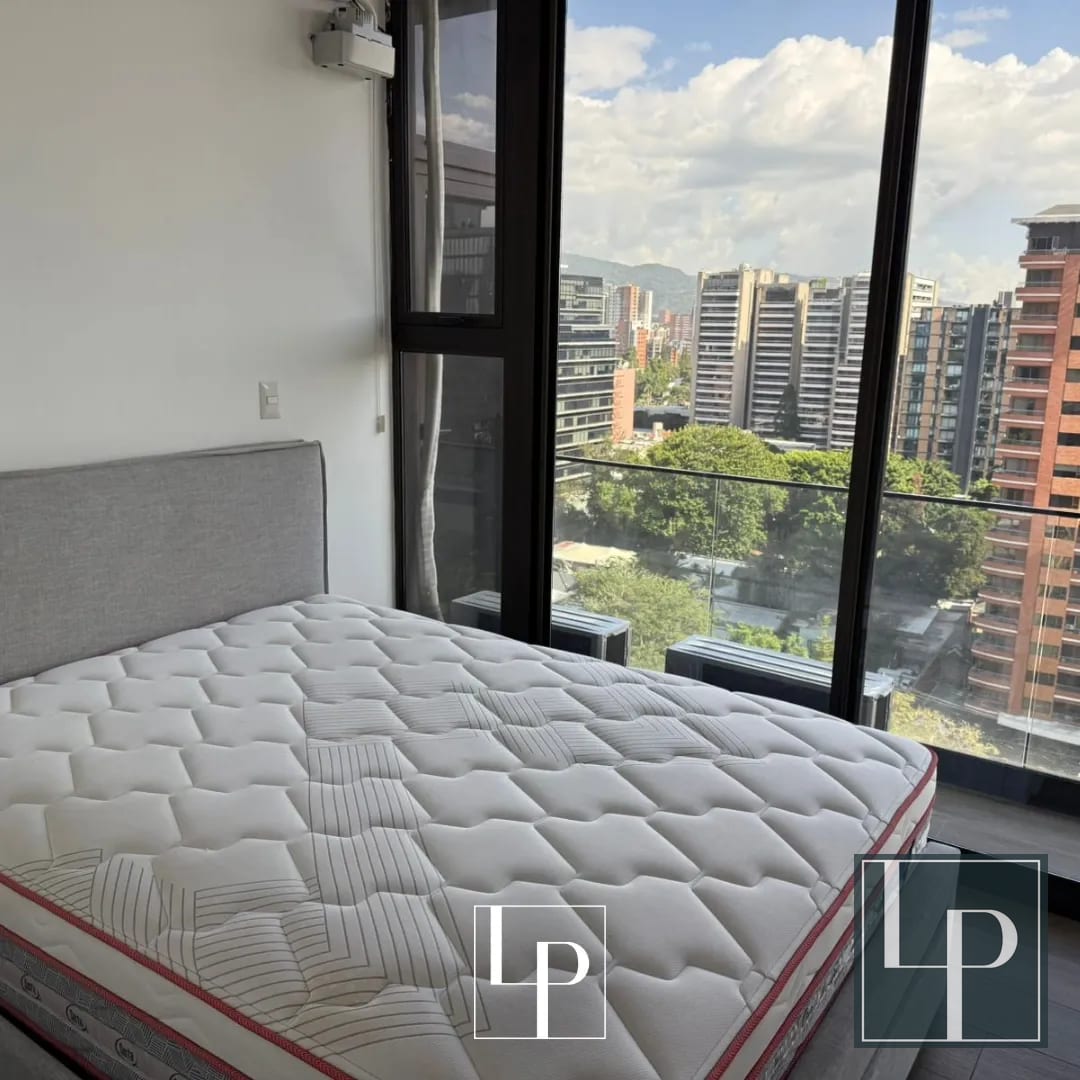 Apartamento Amueblado en Renta en Edificio Diagoseis z10 — Apartamento en Alquiler en Diagoseis, Zona 10, Guatemala, Ciudad — foto 4 de 9