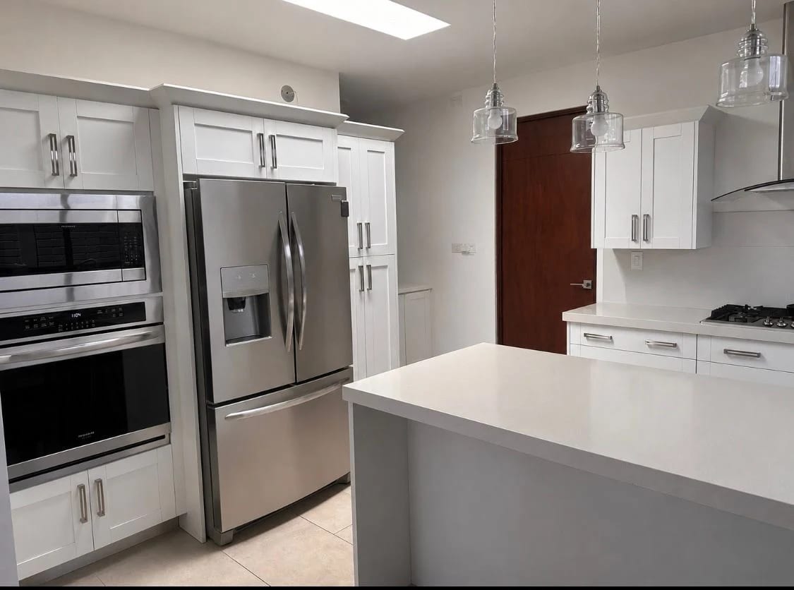 Venta Casa de un Nivel en Condado Concepción — Casa en Venta en Pradera Concepción, Carretera a El Salvador, Guatemala, Ciudad — foto 5 de 10