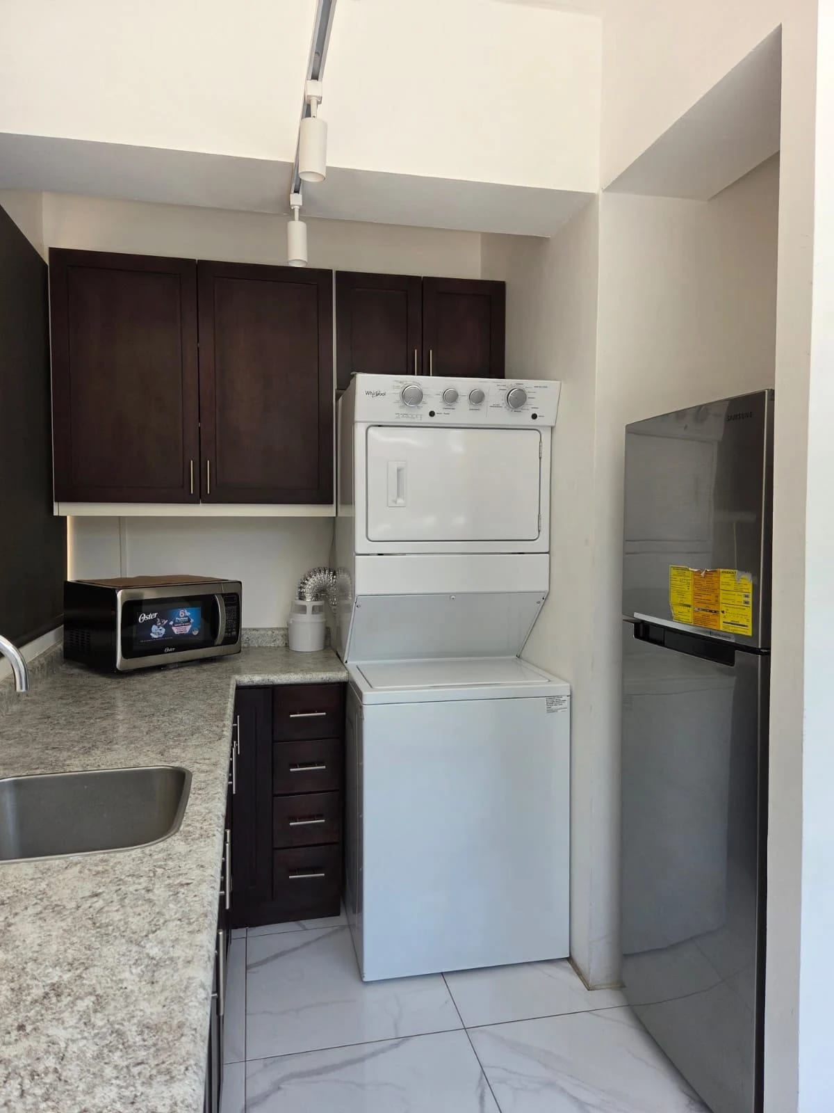 Rento Apto Amueblado Zona 13 Vistalago REF.6926 *60 M2, 1 Hab, 1 Baño, 1 Parqueo, Q.5000* — Apartamento en Alquiler en Zona 13, Guatemala, Ciudad — foto 13 de 14