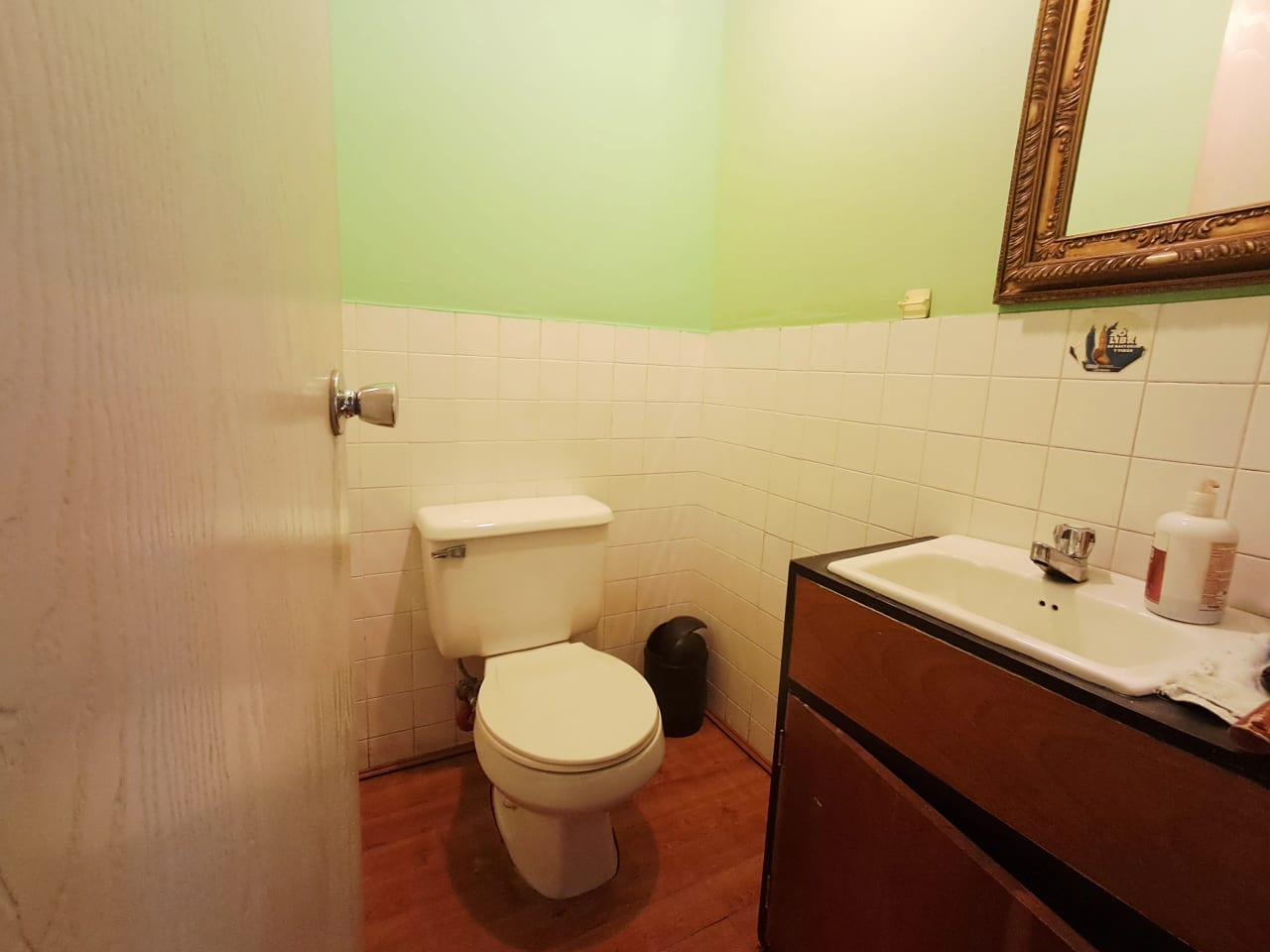 Clinica Médica Santa Clara, Zona 10 — Clínica en Venta en Zona 10, Guatemala, Ciudad — foto 3 de 8
