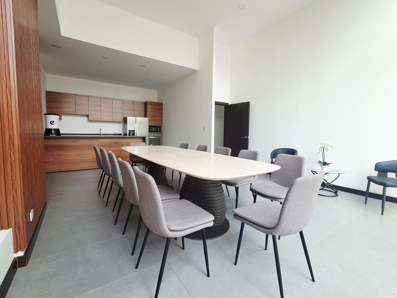 Apartamento Amueblado para Estrenar Edificio Arles 57MTS2, 2 Dormitorios, Zona 15 — Apartamento en Alquiler en Arles, Zona 15, Guatemala, Ciudad — foto 13 de 17