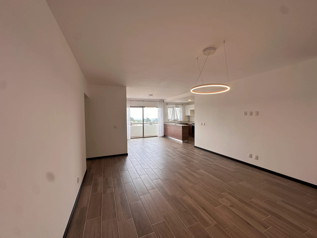 Apto. para Estrenar Z. 14 3 Hab. / Edificio Segheria — Apartamento en Alquiler en Segheria, Zona 14, Guatemala, Ciudad — foto 3 de 17