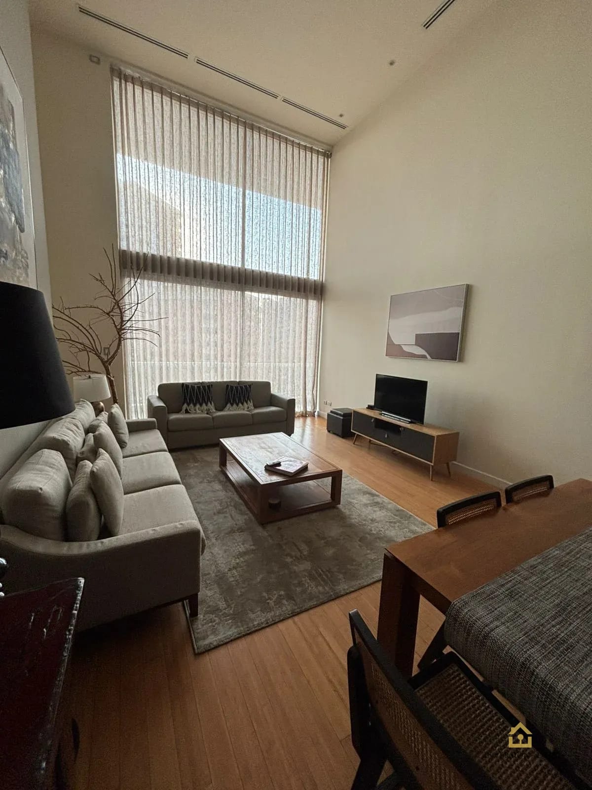 Apto Amueblado 2 Hab + Cuarto de Serv. $2,500 | Edificio Atrium Zona 10 — Apartamento en Alquiler en Atrium, Zona 10, Guatemala, Ciudad — foto 7 de 16