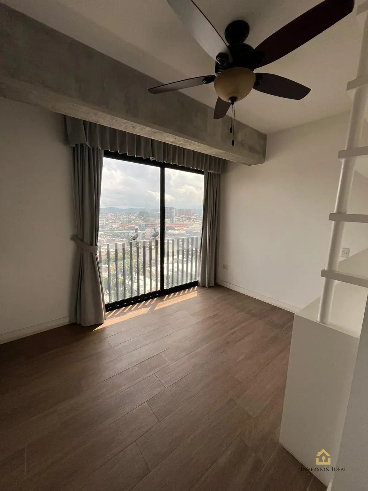 Apartamento en venta para inversión 2 dormitorios en Edificio Granat zona 4 — Apartamento en Venta en Granat, Zona 4, Guatemala, Ciudad — foto 5 de 17
