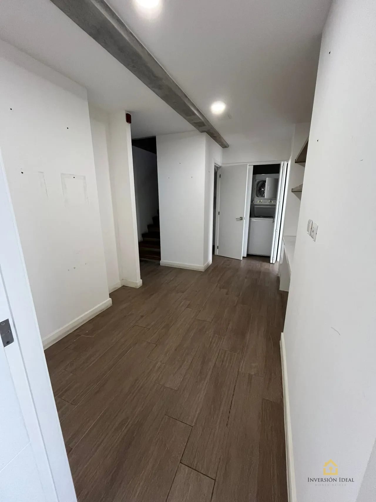 Apartamento en venta para inversión 2 dormitorios en Edificio Granat zona 4 — Apartamento en Venta en Granat, Zona 4, Guatemala, Ciudad — foto 12 de 17