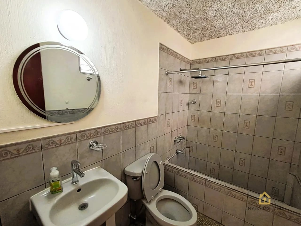 Rento Apartamento 2 Hab + cuarto de servicio en Oakland I zona 10 — Apartamento en Alquiler en Oakland I, Zona 10, Guatemala, Ciudad — foto 4 de 13