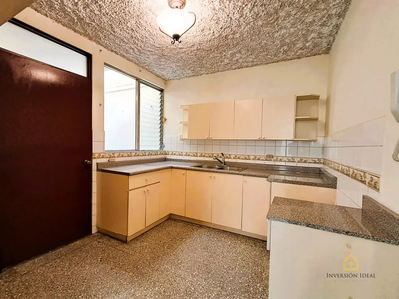 Rento Apartamento 2 Hab + cuarto de servicio en Oakland I zona 10 — Apartamento en Alquiler en Oakland I, Zona 10, Guatemala, Ciudad — foto 7 de 13