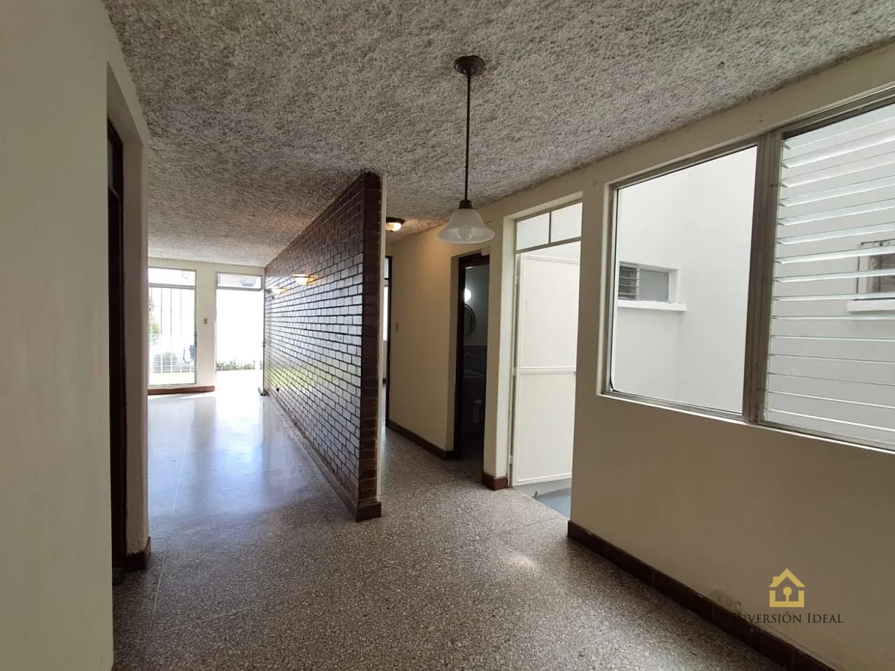 Rento Apartamento 2 Hab + cuarto de servicio en Oakland I zona 10 — Apartamento en Alquiler en Oakland I, Zona 10, Guatemala, Ciudad — foto 13 de 13