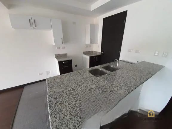Vendo apartamento 106 mts2 - 2 Hab - $185,000 en Edificio Nueva Caledonia zona 16 — Apartamento en Venta en Nueva Caledonia, Zona 16, Guatemala, Ciudad — foto 8 de 16