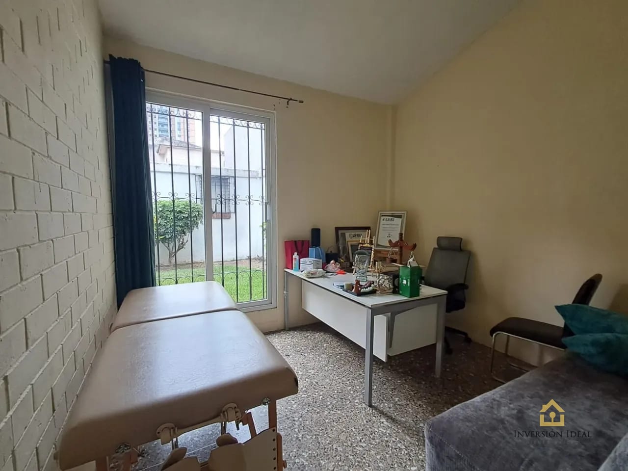 Casa comercial en renta - 12 ambientes - 800 mtsts2 - $6000 + IVA (Negociable) - Zona 10 — Casa en Alquiler en Centro Comercial Los Próceres, Zona 10, Guatemala, Ciudad — foto 4 de 18