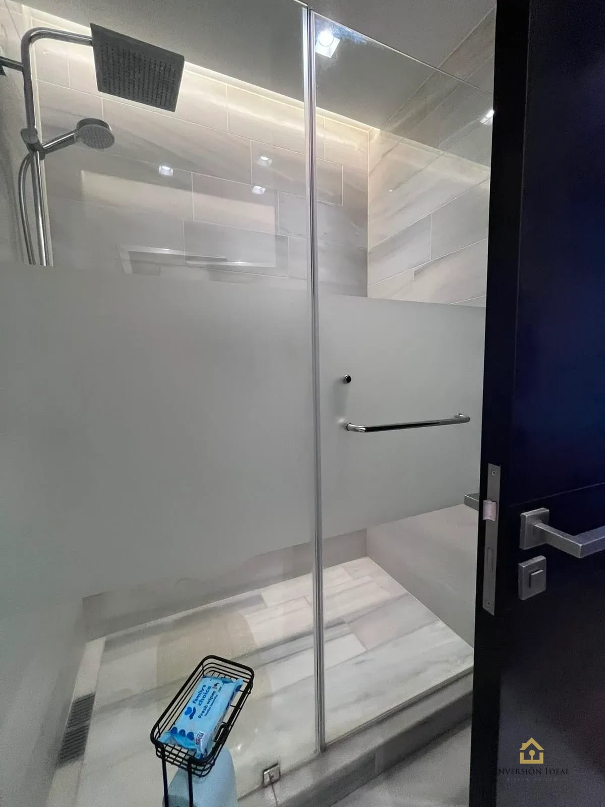 Apartamento en venta 2 a 3 habitaciones 123 mts2 - $335,000. En Edificio Baden, Vista Hermosa I, zona 15 — Apartamento en Venta en Baden, Zona 15, Guatemala, Ciudad — foto 8 de 9