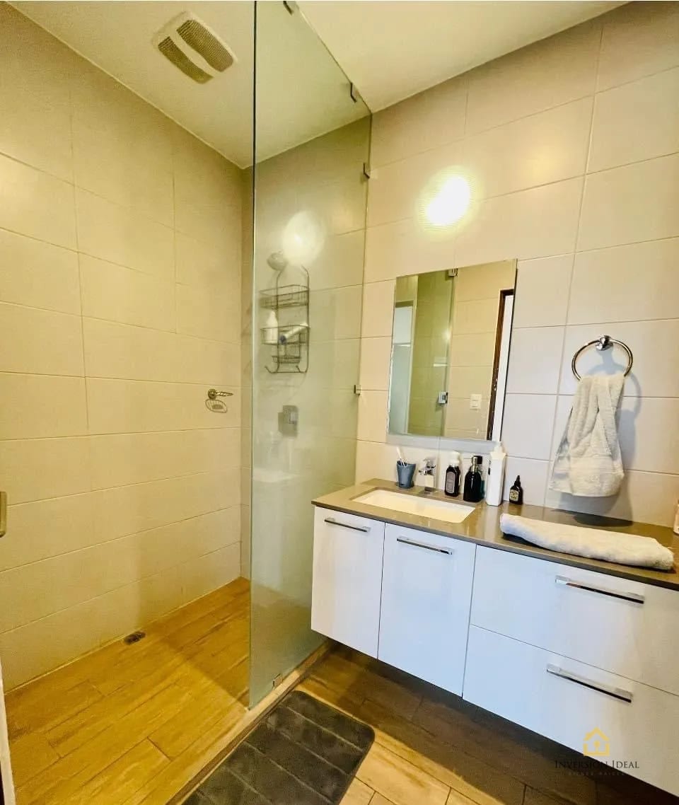 Apartamento amueblado en renta 1 habitación 55 mts2 - $750 | Edificio Avenik, Zona 15 Vista Hermosa II — Apartamento en Venta en Avenik, Zona 15, Guatemala, Ciudad — foto 10 de 11