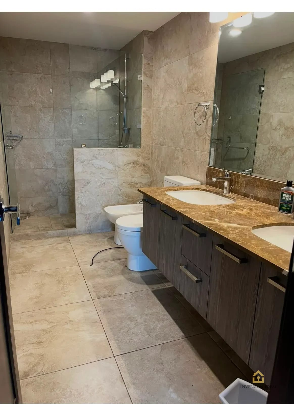 Apartamento en renta 2 habitaciones 101.40 mts2 - Santa Sofía zona 10 — Apartamento en Alquiler en Santa Sofía, Zona 10, Guatemala, Ciudad — foto 8 de 10