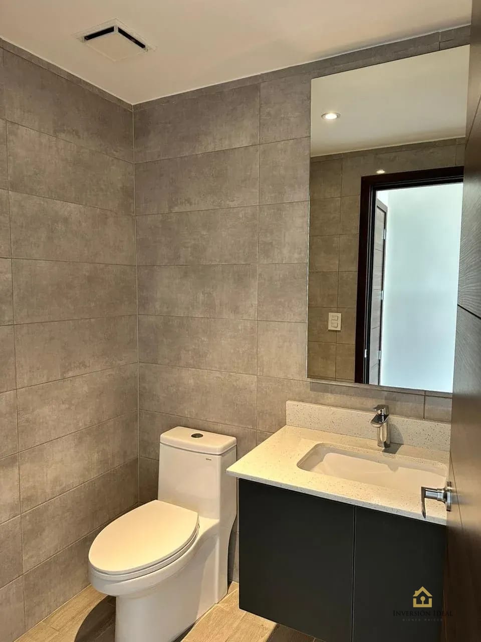 Apartamento en renta/venta 3 habitaciones $1,200 / $290,000 Zona 15 — Apartamento en Alquiler en Parque 15, Zona 15, Guatemala, Ciudad — foto 3 de 17