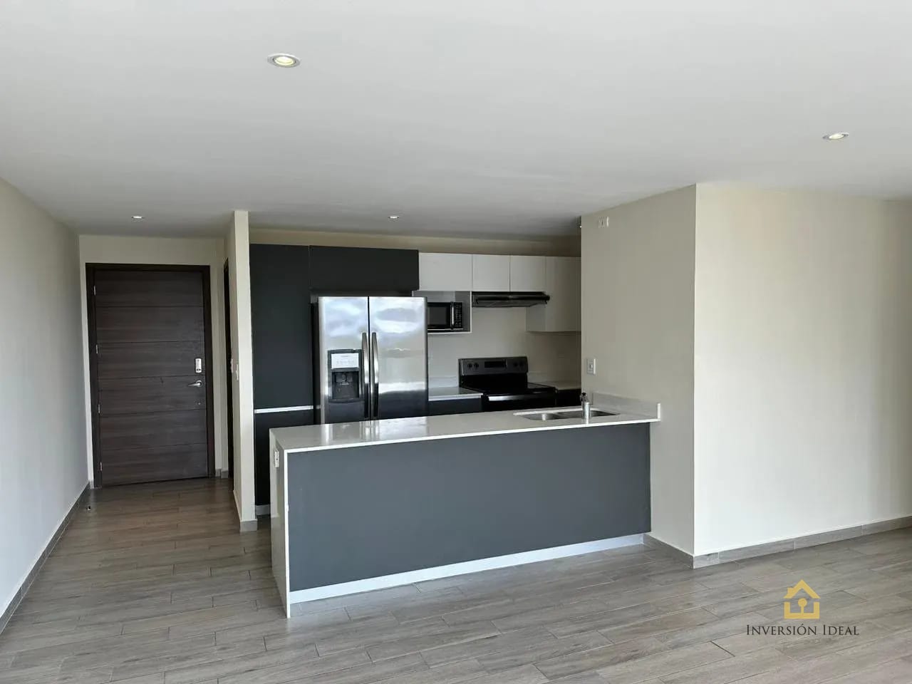 Apartamento en renta/venta 3 habitaciones $1,200 / $290,000 Zona 15 — Apartamento en Alquiler en Parque 15, Zona 15, Guatemala, Ciudad — foto 9 de 17