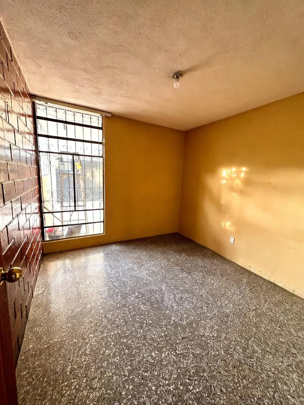 CASA de esquina en VENTA Zona 11. colonia Loma Linda — Casa en Venta en Zona 11, Guatemala, Ciudad — foto 7 de 13