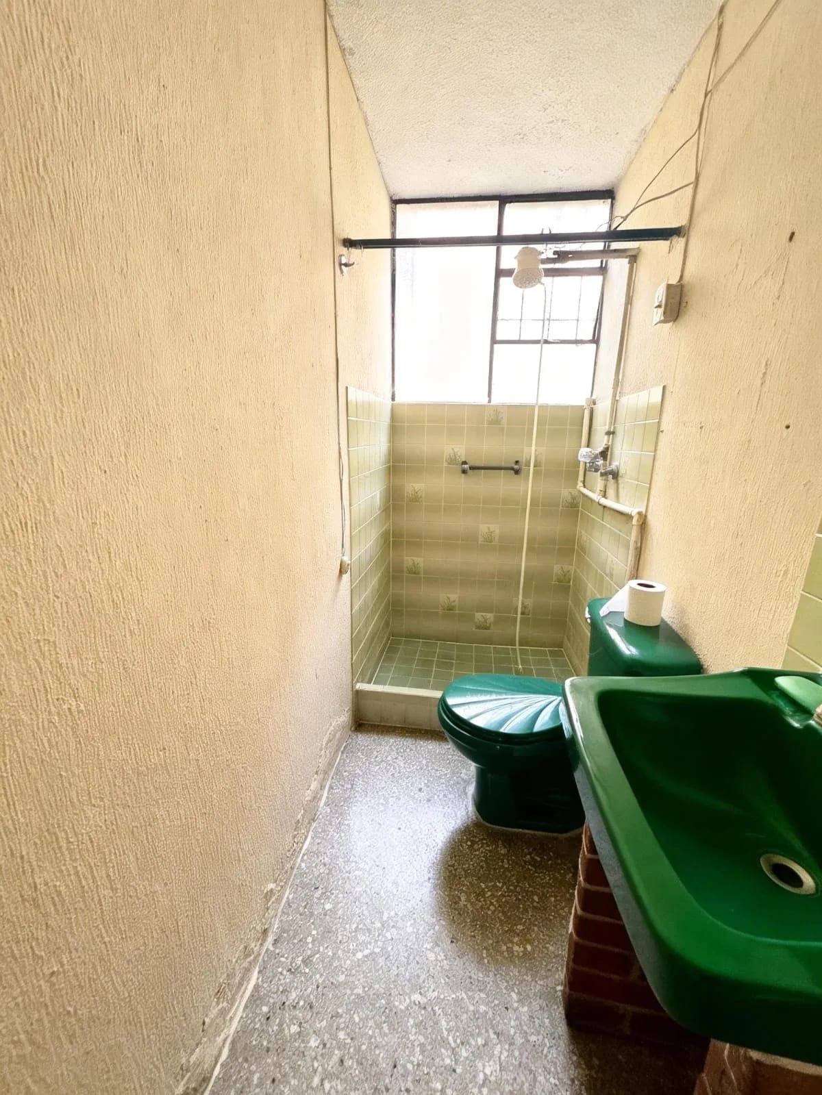 CASA de esquina en VENTA Zona 11. colonia Loma Linda — Casa en Venta en Zona 11, Guatemala, Ciudad — foto 12 de 13