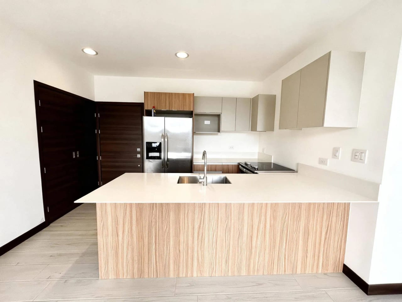 Apartamento en RENTA Edificio Spazio zona 15 — Apartamento en Venta en Vista Hermosa III, Zona 15, Guatemala, Ciudad — foto 1 de 9