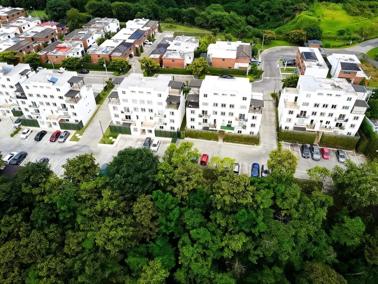 Apartamento en VENTA Portal de San Isidro 3 zona 16 — Apartamento en Venta en Portal de San Isidro III, Zona 16, Guatemala, Ciudad — foto 10 de 12
