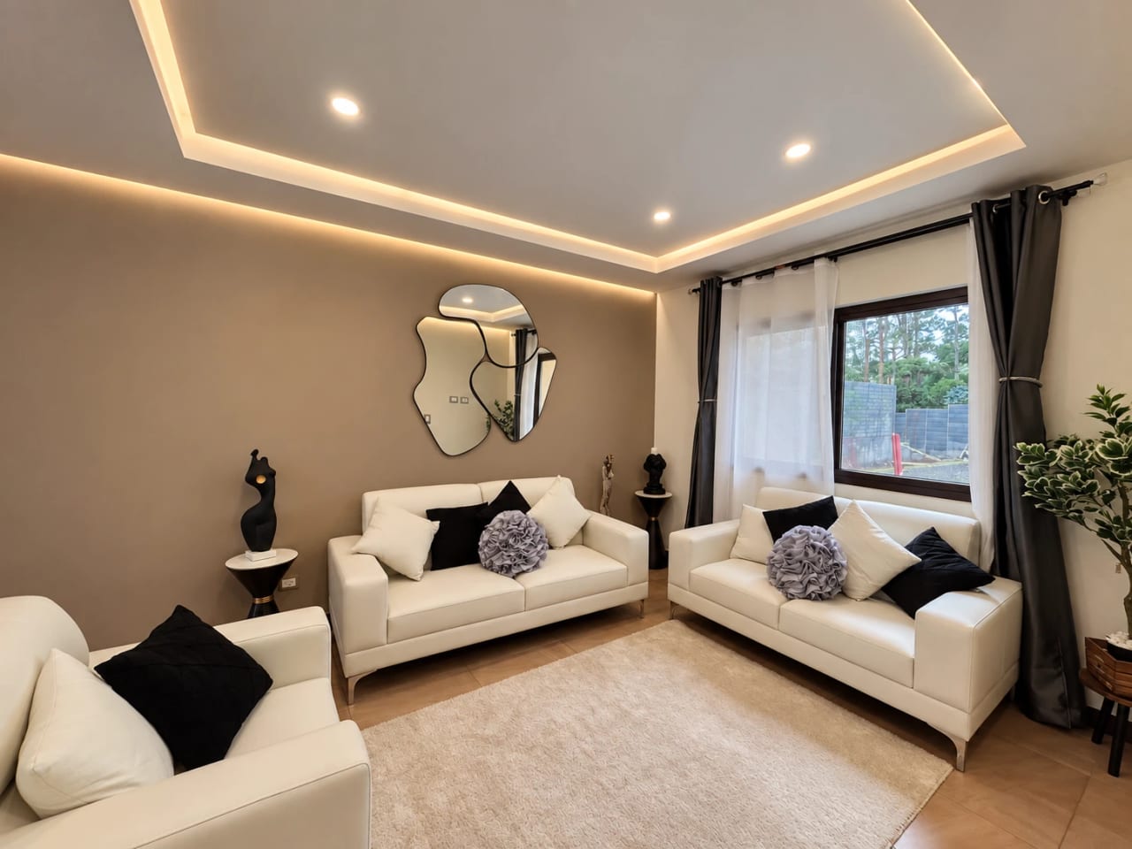 Casa en Venta, Casa Toscana, Santa Lucía Milpas Altas — Casa en Venta en Santa Lucía Milpas Altas, Sacatepéquez — foto 3 de 12
