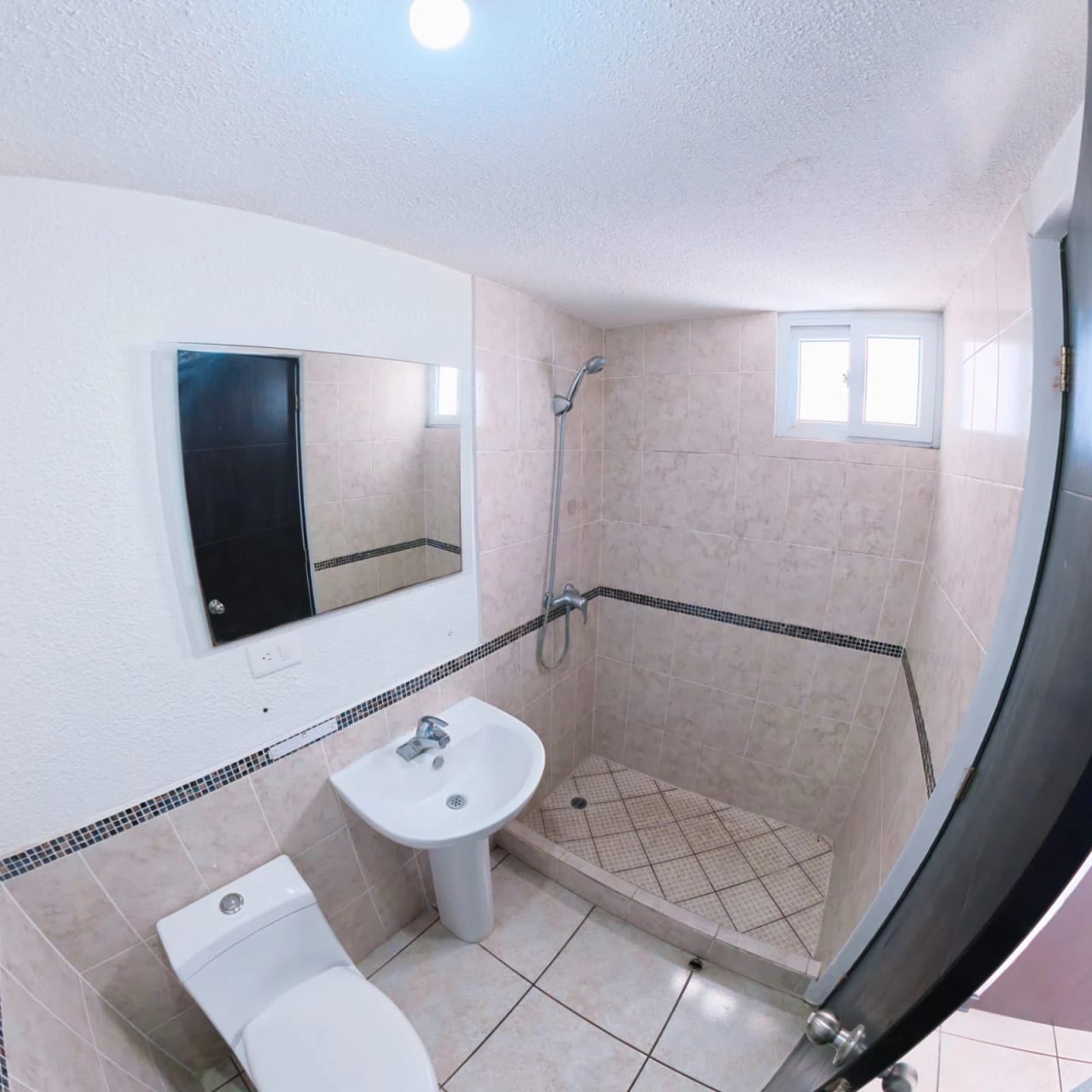 Apartamento en venta-Alta Villa El Naranjo — Apartamento en Venta en Zona 11 Mixco, Guatemala, Ciudad — foto 6 de 6