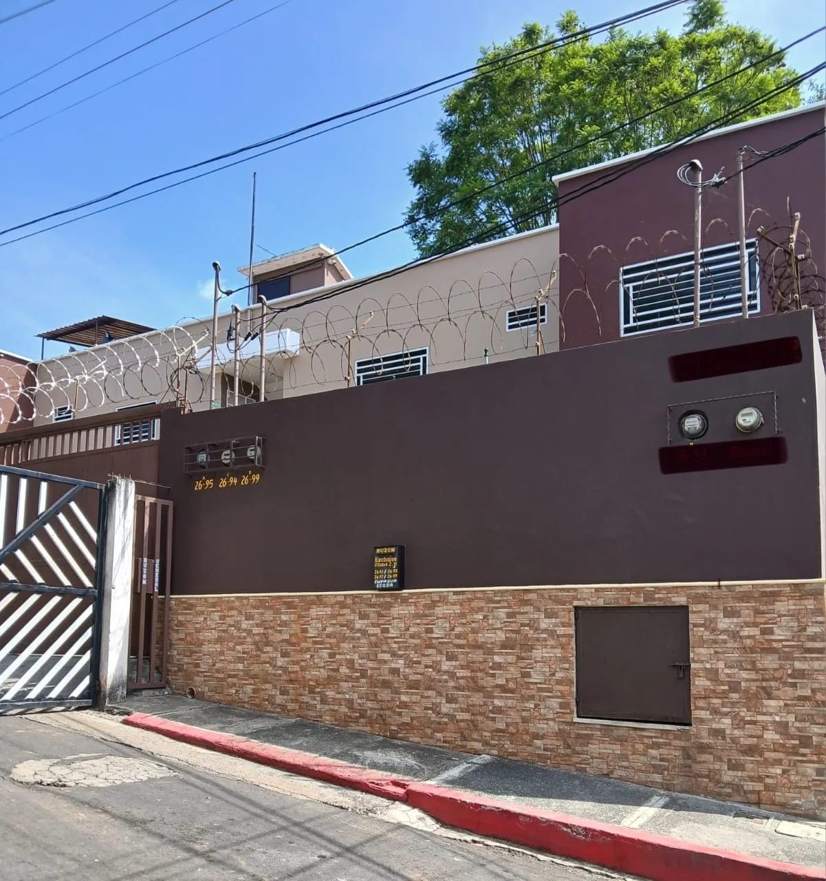 Edificio de 4 apartamento en venta en zona 12 GUAJITOS — Edificio en Venta en Zona 12, Guatemala, Ciudad — foto 2 de 9