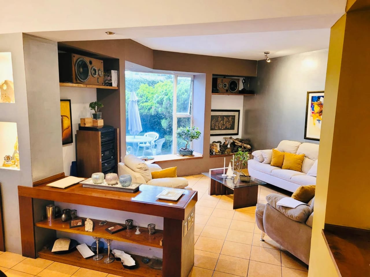 Hermosa casa con jardín, en km 19.5 a San José Pinula Condominio Los Manantiales. — Casa en Venta en San José Pinula, Guatemala, Ciudad — foto 2 de 16