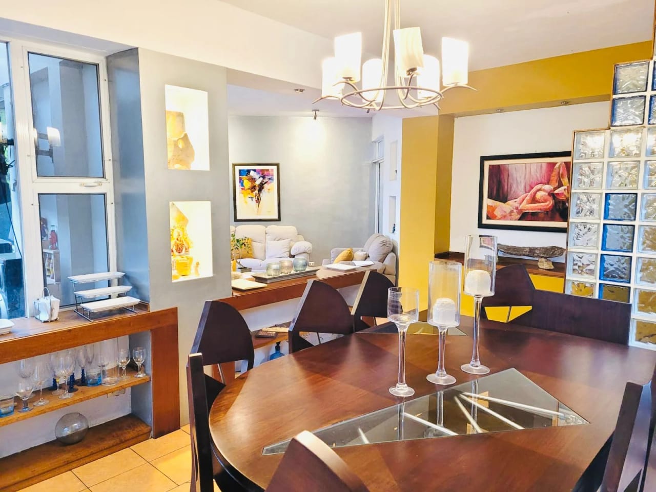 Hermosa casa con jardín, en km 19.5 a San José Pinula Condominio Los Manantiales. — Casa en Venta en San José Pinula, Guatemala, Ciudad — foto 4 de 16