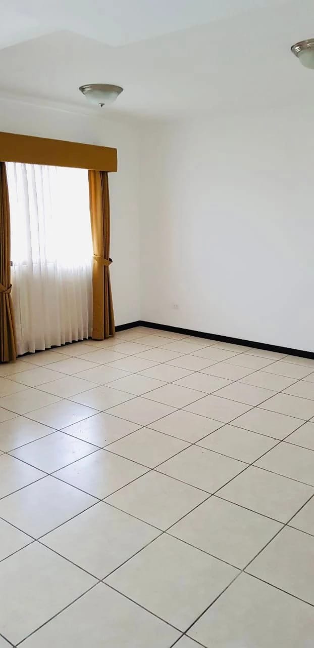 VH4 Vistas de San Isidro Zona 16, Casa de 4 dormitorios en venta — Casa en Venta en Zona 16, Guatemala, Ciudad — foto 13 de 14