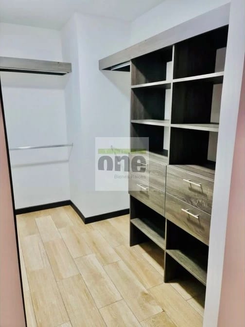 Apartamento de 2 Dormitorios con 2 Parqueos en zona 12 — Apartamento en Venta en Zona 12, Guatemala, Ciudad — foto 5 de 10