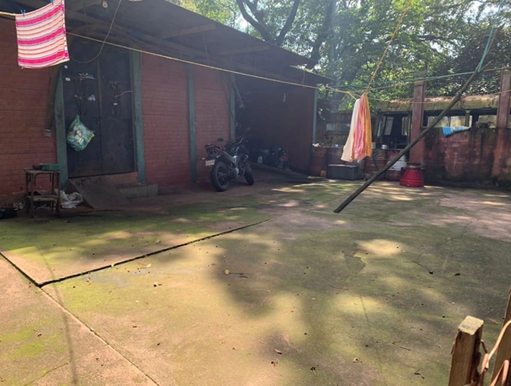 Alquilo Terreno de 3,327 Metros en Mixco a Orilla de carretera — Terreno en Alquiler en Zona 10 Mixco, Guatemala, Ciudad — foto 5 de 5