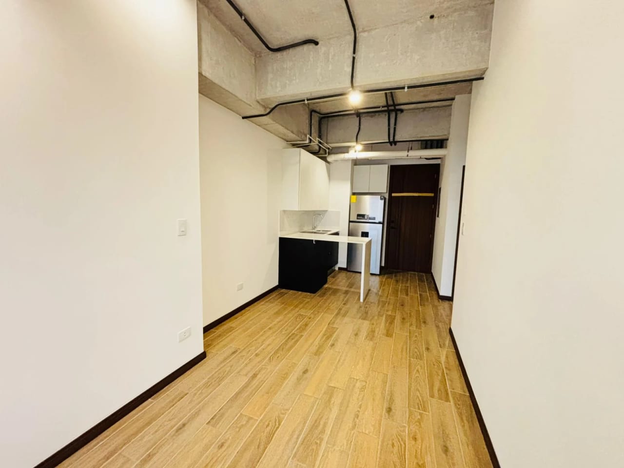 Lindo Apartamento tipo coral en alquiler en zona 4 — Apartamento en Alquiler en Zona 4, Guatemala, Ciudad — foto 6 de 14