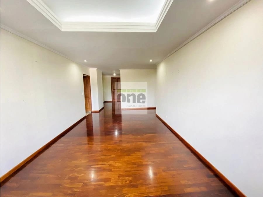 Apartamento de 2 dormitorios ideal para inversión, en zona 10 — Apartamento en Venta en Zona 10, Guatemala, Ciudad — foto 2 de 13