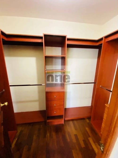 Apartamento de 2 dormitorios ideal para inversión, en zona 10 — Apartamento en Venta en Zona 10, Guatemala, Ciudad — foto 6 de 13
