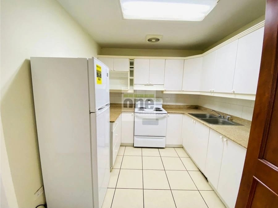 Apartamento de 2 dormitorios ideal para inversión, en zona 10 — Apartamento en Venta en Zona 10, Guatemala, Ciudad — foto 9 de 13