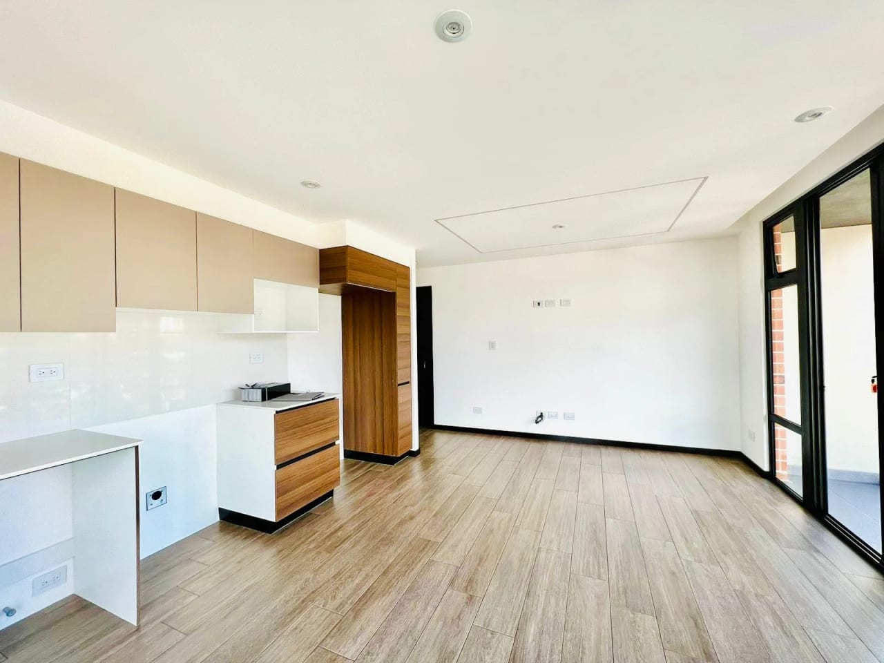 Apartamento en venta en zona 10, ideal para inversión — Apartamento en Venta en Zona 10, Guatemala, Ciudad — foto 4 de 11