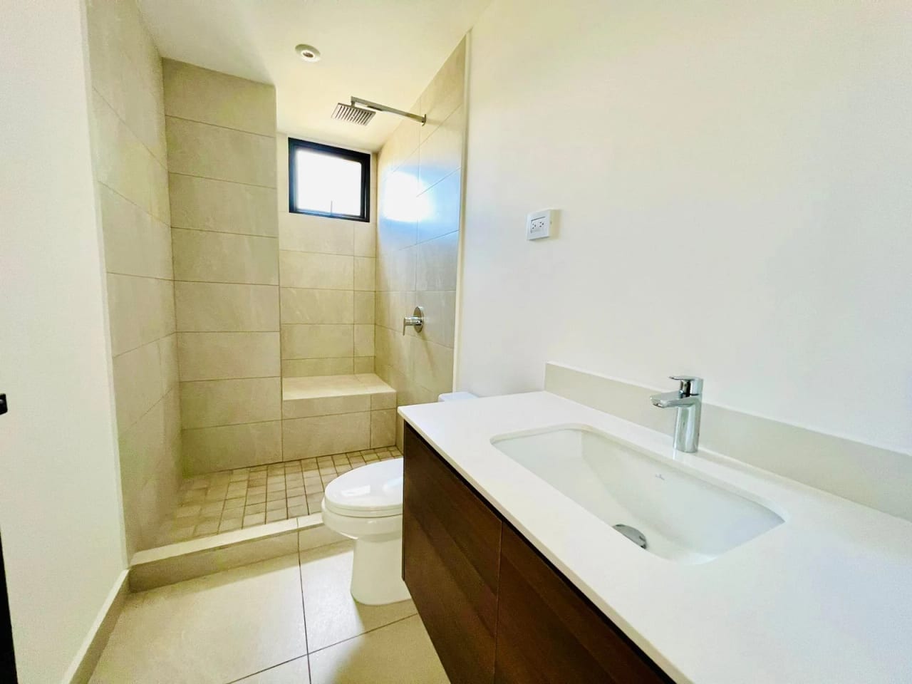 Apartamento en venta en zona 10, ideal para inversión — Apartamento en Venta en Zona 10, Guatemala, Ciudad — foto 6 de 11