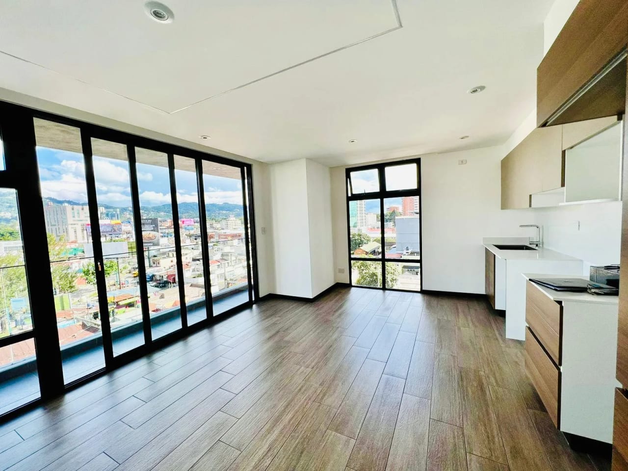 Apartamento en venta en zona 10, ideal para inversión — Apartamento en Venta en Zona 10, Guatemala, Ciudad — foto 11 de 11