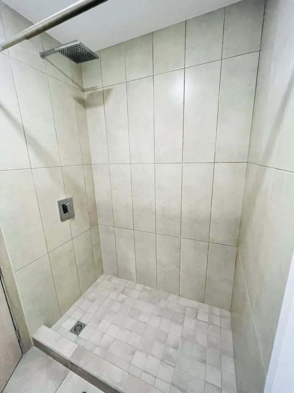 Apartamento de 3 dormitorios en alquiler en zona 12 — Apartamento en Alquiler en Zona 12, Guatemala, Ciudad — foto 11 de 16